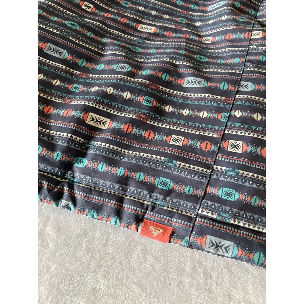Roxy Kids Ski Snowboard Jacket Girls Size‎ 10/M/M Geometric Print DryFlight 10K